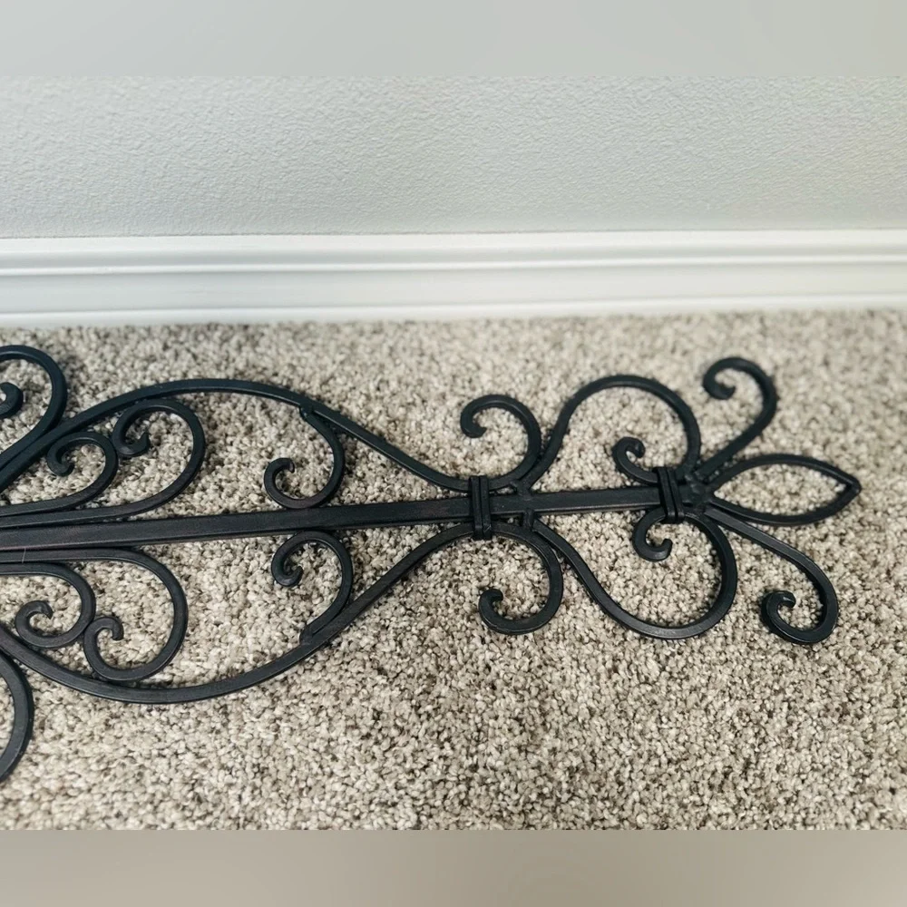 Beautiful Wrought Iron Metal Wall Decor Shabby Chic Home Drapery Crown LARGE - Picture 6 of 6